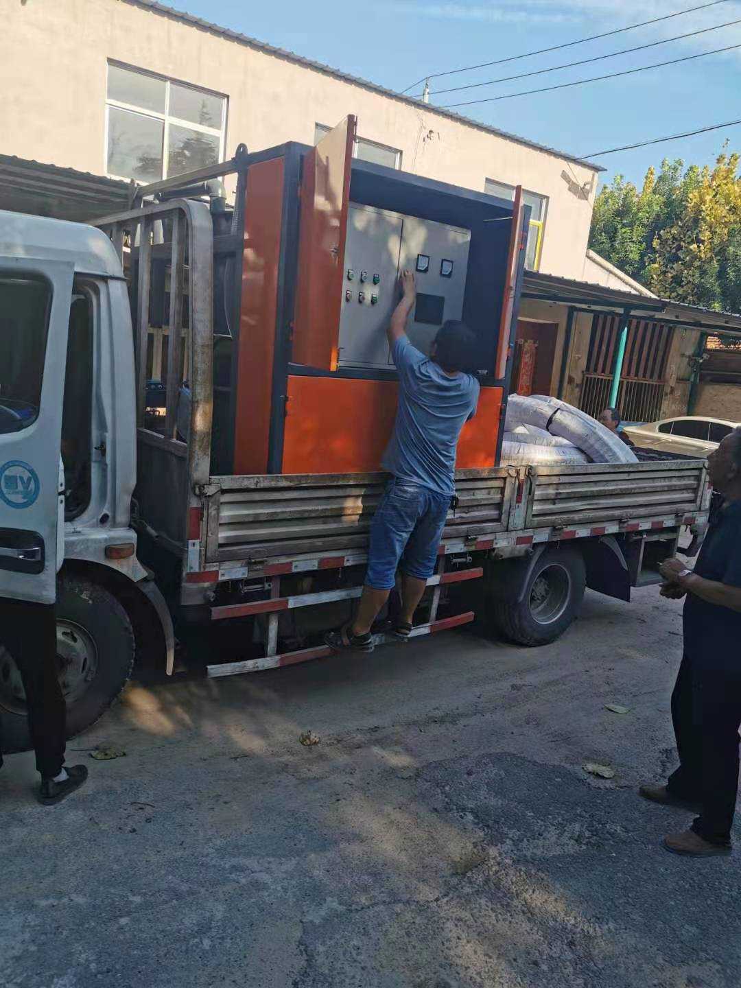 自動（dòng）計量攪拌機